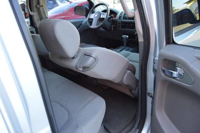 Used 2008 Nissan Frontier SE w/ SE Value Truck Pkg image 36