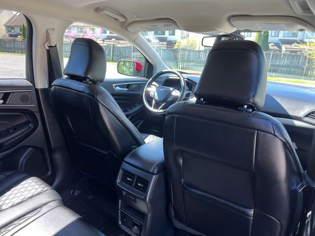Used 2023 Ford Edge Titanium w/ Equipment Group 301A AWD/4WD image 33