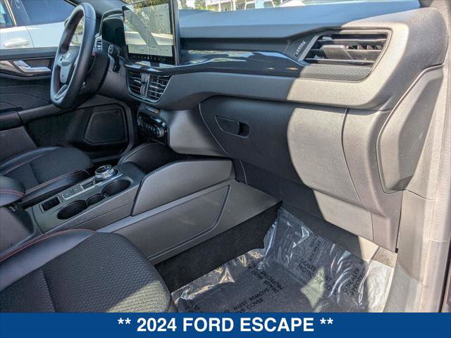 Certified 2024 Ford Escape ST-Line w/ Tech Pack #1 image 23