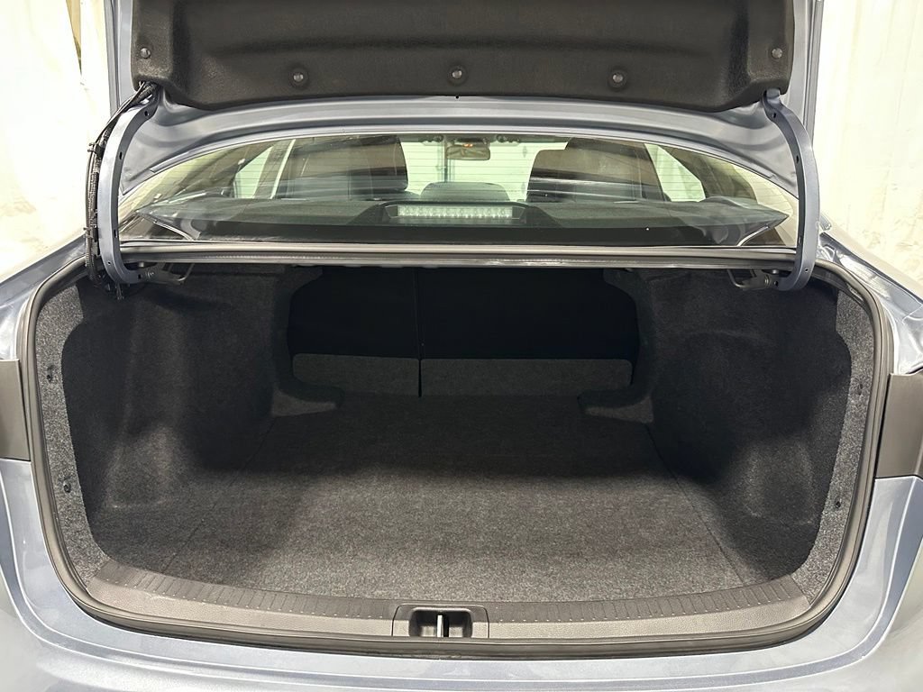 Used 2026 Toyota Corolla LE FWD image 49