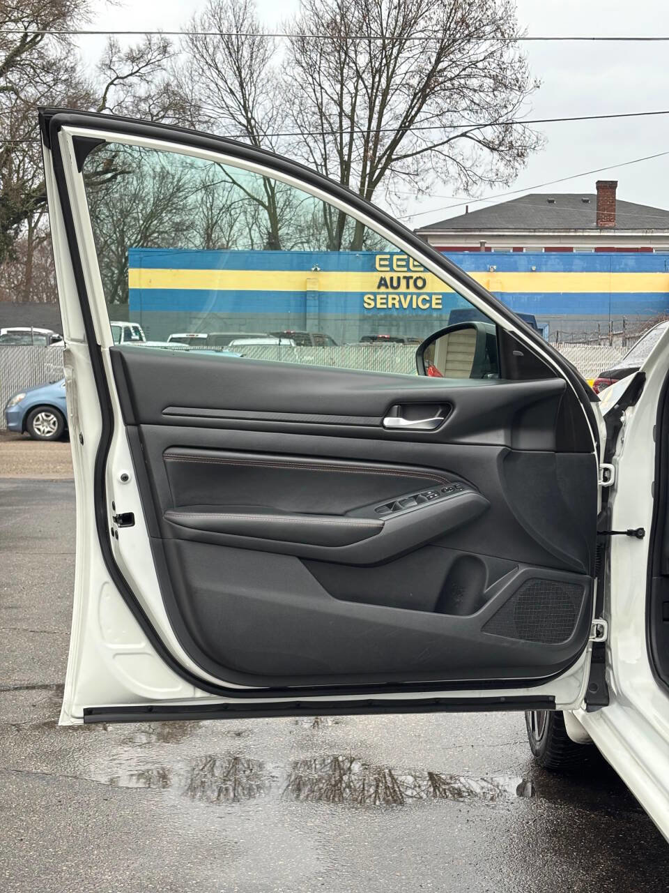 Used 2020 Nissan Altima 2.5 SR image 9