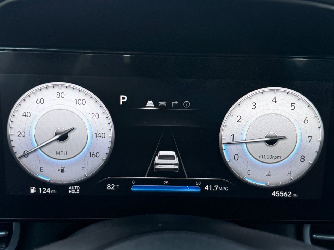 Used 2025 Hyundai Elantra SEL FWD image 14