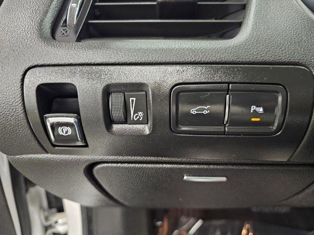 Used 2018 Chevrolet Impala Premier image 14