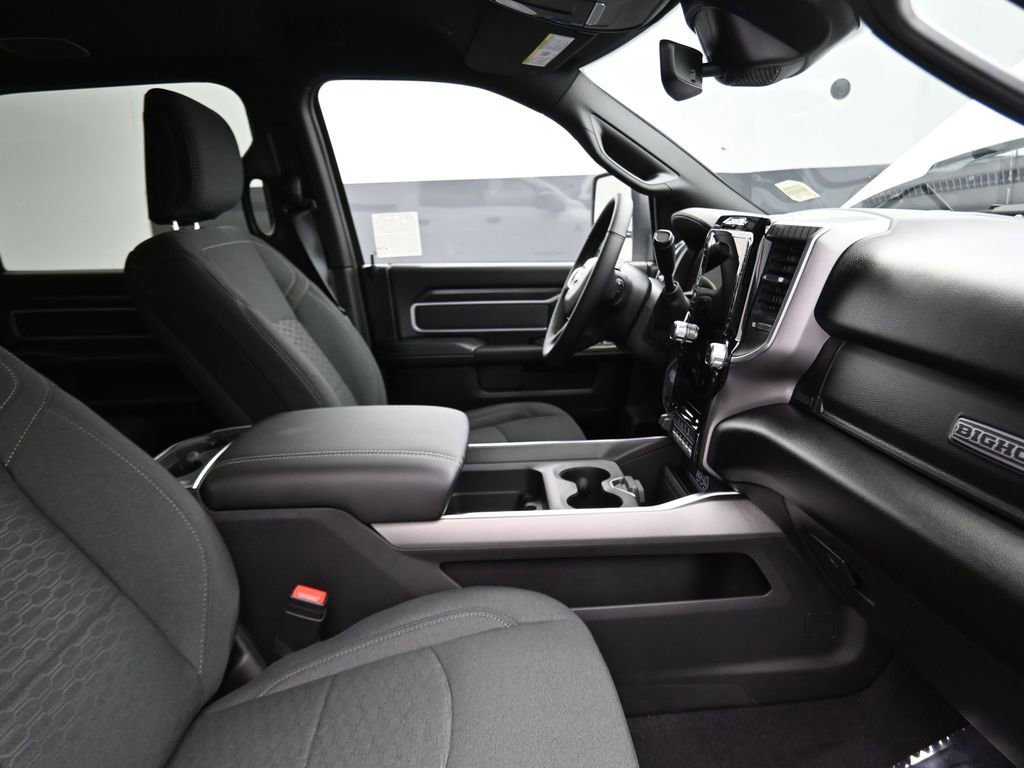 New 2026 RAM 3500 Big Horn AWD/4WD image 16