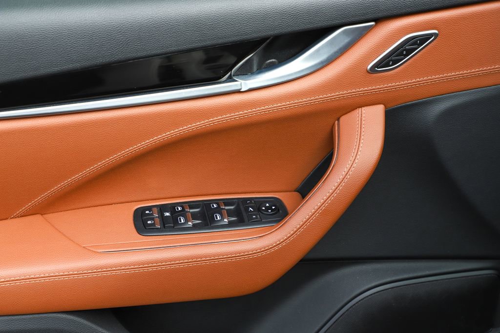 Used 2022 Maserati Levante GT image 41