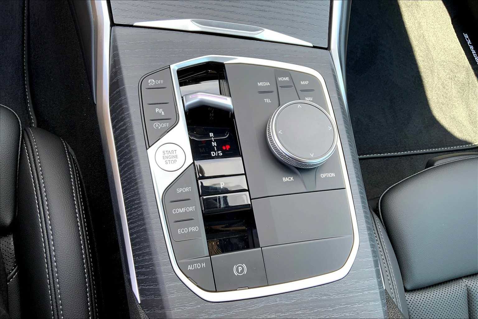 New 2025 BMW M340i w/ Premium Package image 18