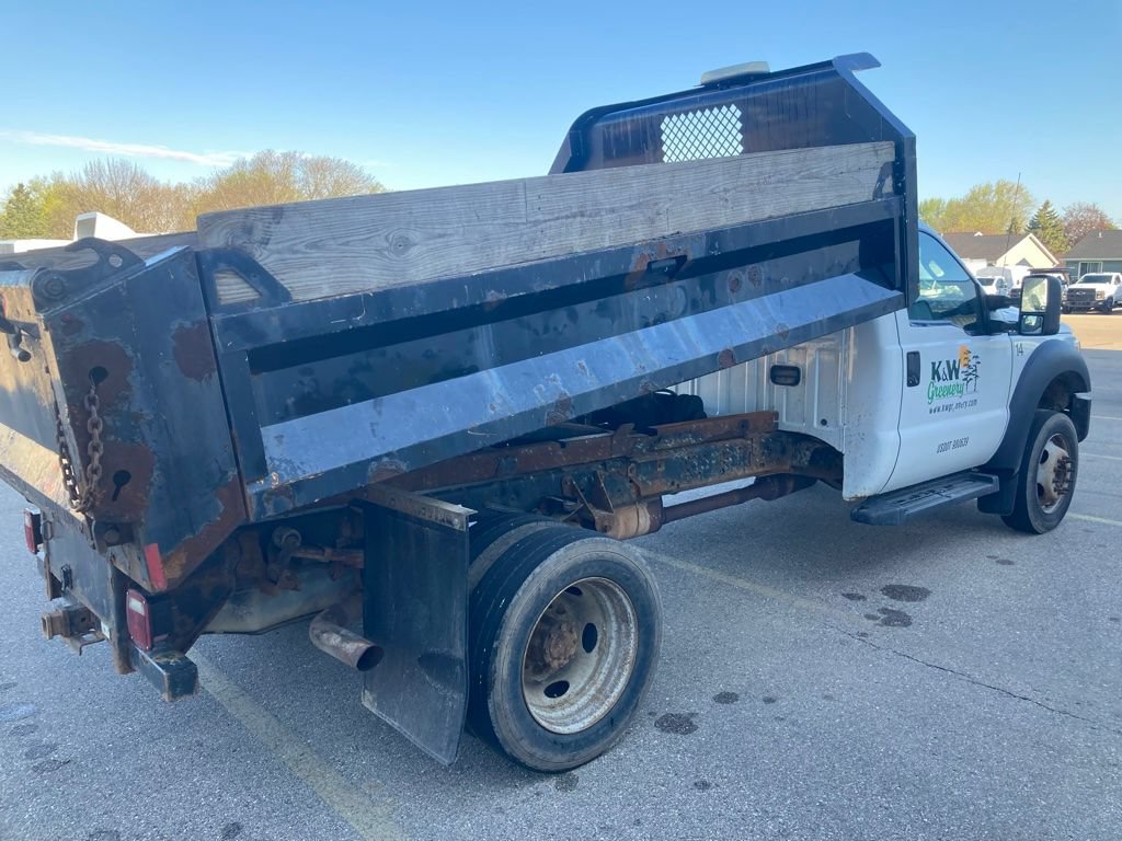 Used 2014 Ford F550 4x4 Regular Cab Super Duty image 4
