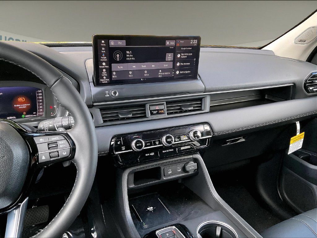 New 2026 Honda Pilot Touring image 13