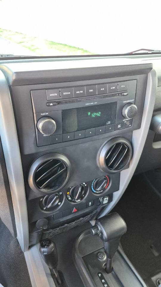 Used 2010 Jeep Wrangler Sport image 27