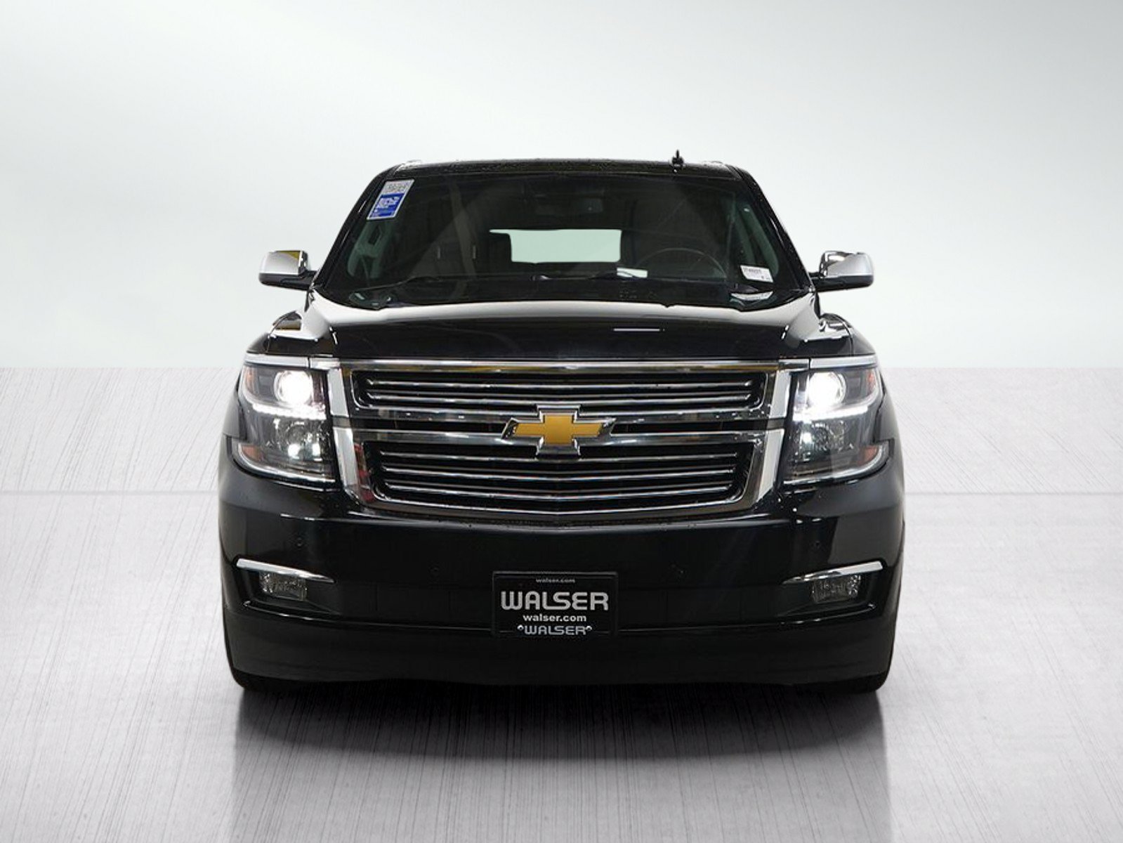 Used 2016 Chevrolet Suburban LTZ AWD/4WD image 8