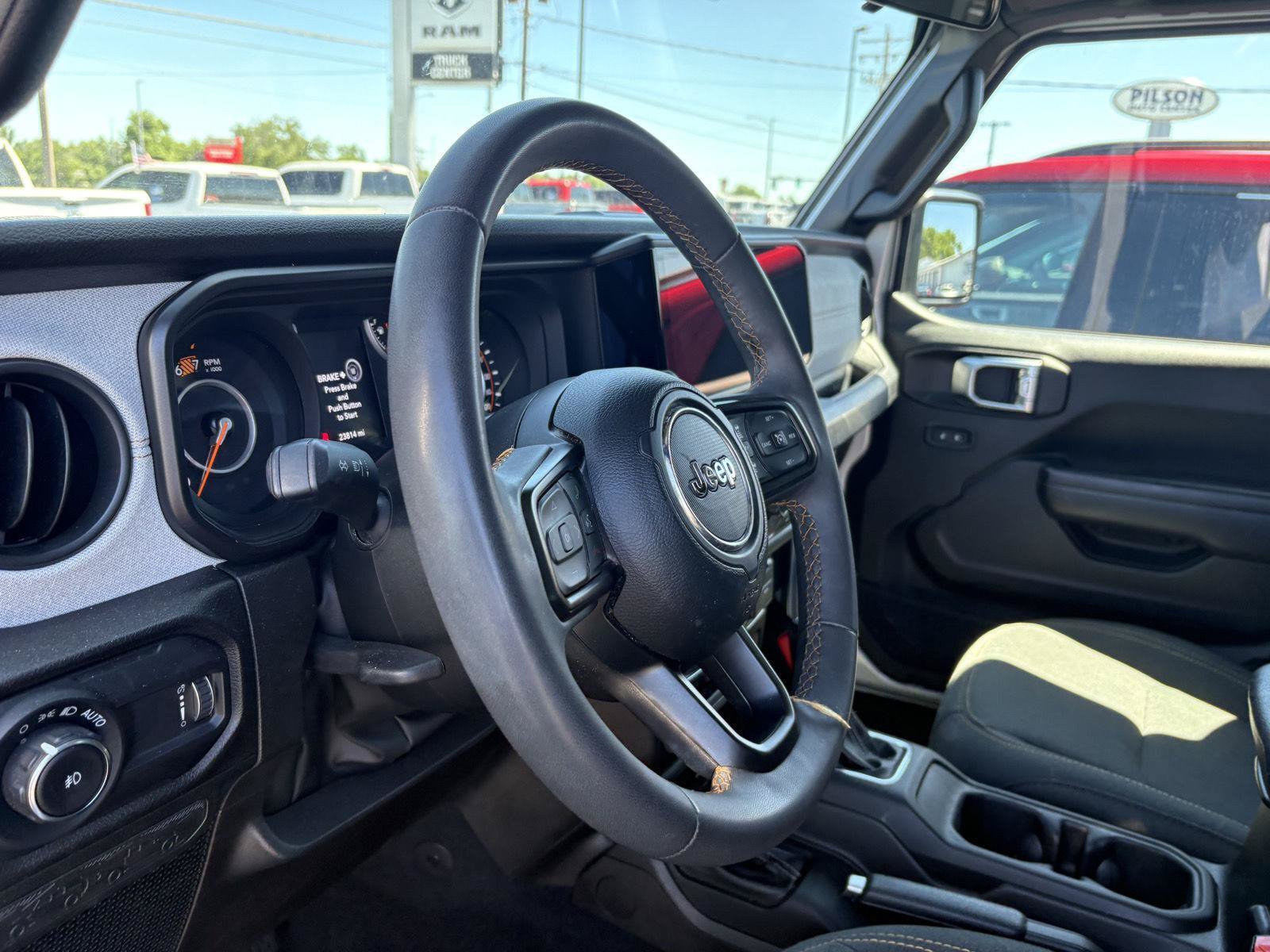 Used 2024 Jeep Wrangler Unlimited Sport AWD/4WD image 6
