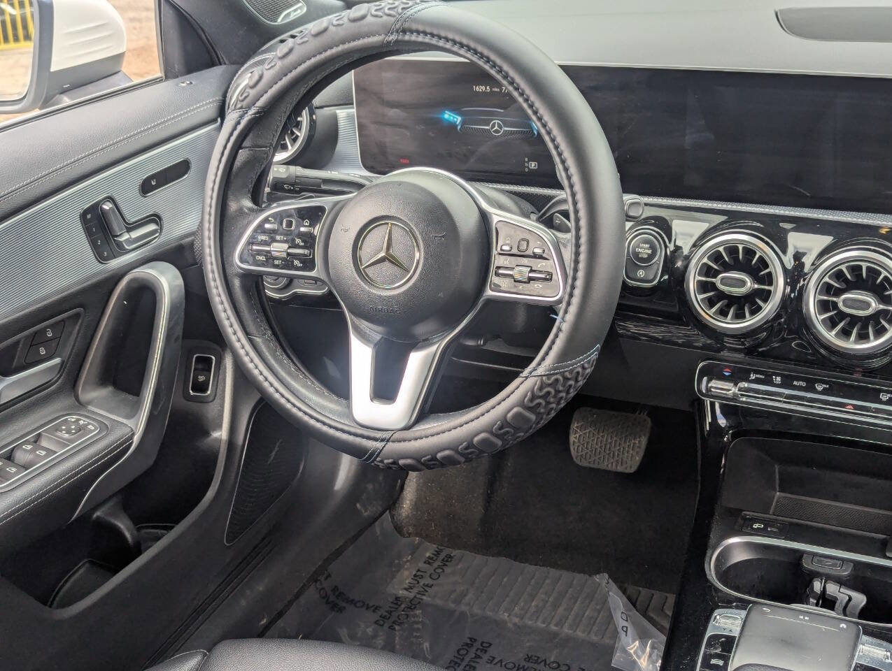 Used 2020 Mercedes-Benz CLA 250 image 16