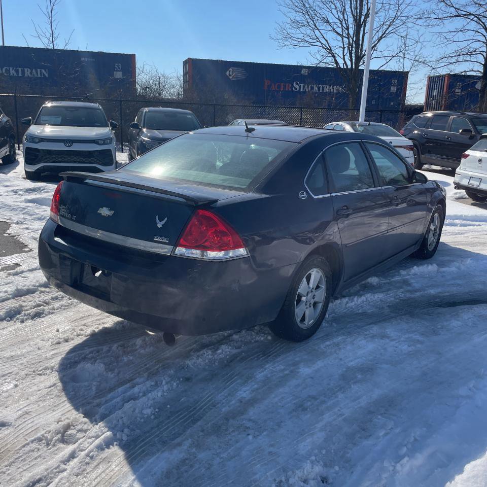 Used 2009 Chevrolet Impala LT w/ Luxury Edition Package image 8