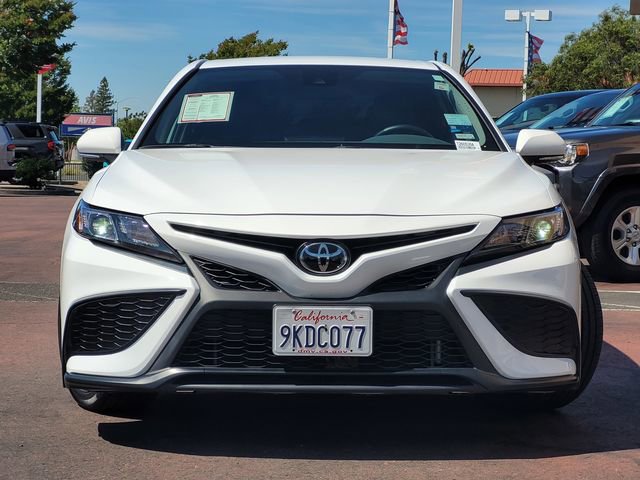 Certified 2024 Toyota Camry SE image 3