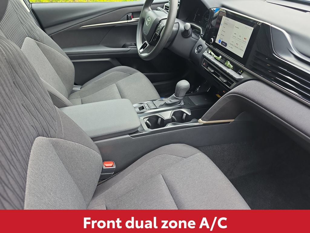 Used 2026 Toyota Camry LE FWD image 15