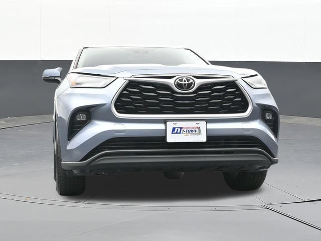 Used 2021 Toyota Highlander XLE FWD image 54