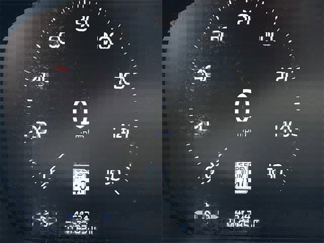 Used 2020 Volvo S60 T5 Momentum image 15