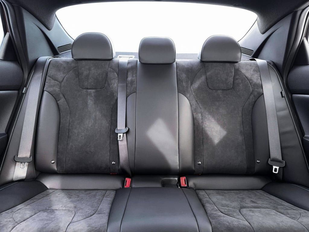New 2026 Hyundai Elantra N w/ Cargo Package FWD image 16