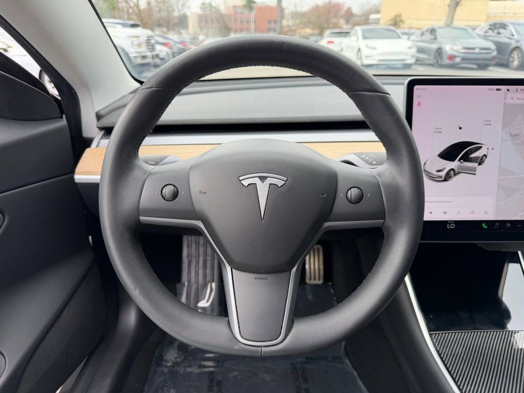 Used 2019 Tesla Model 3 Performance image 14