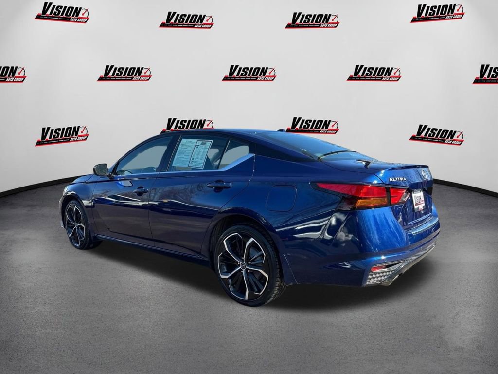 Used 2023 Nissan Altima 2.5 SR image 7