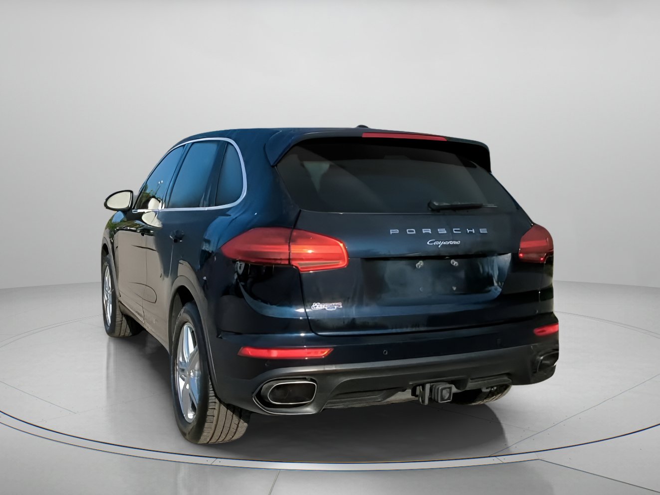 Used 2016 Porsche Cayenne image 21