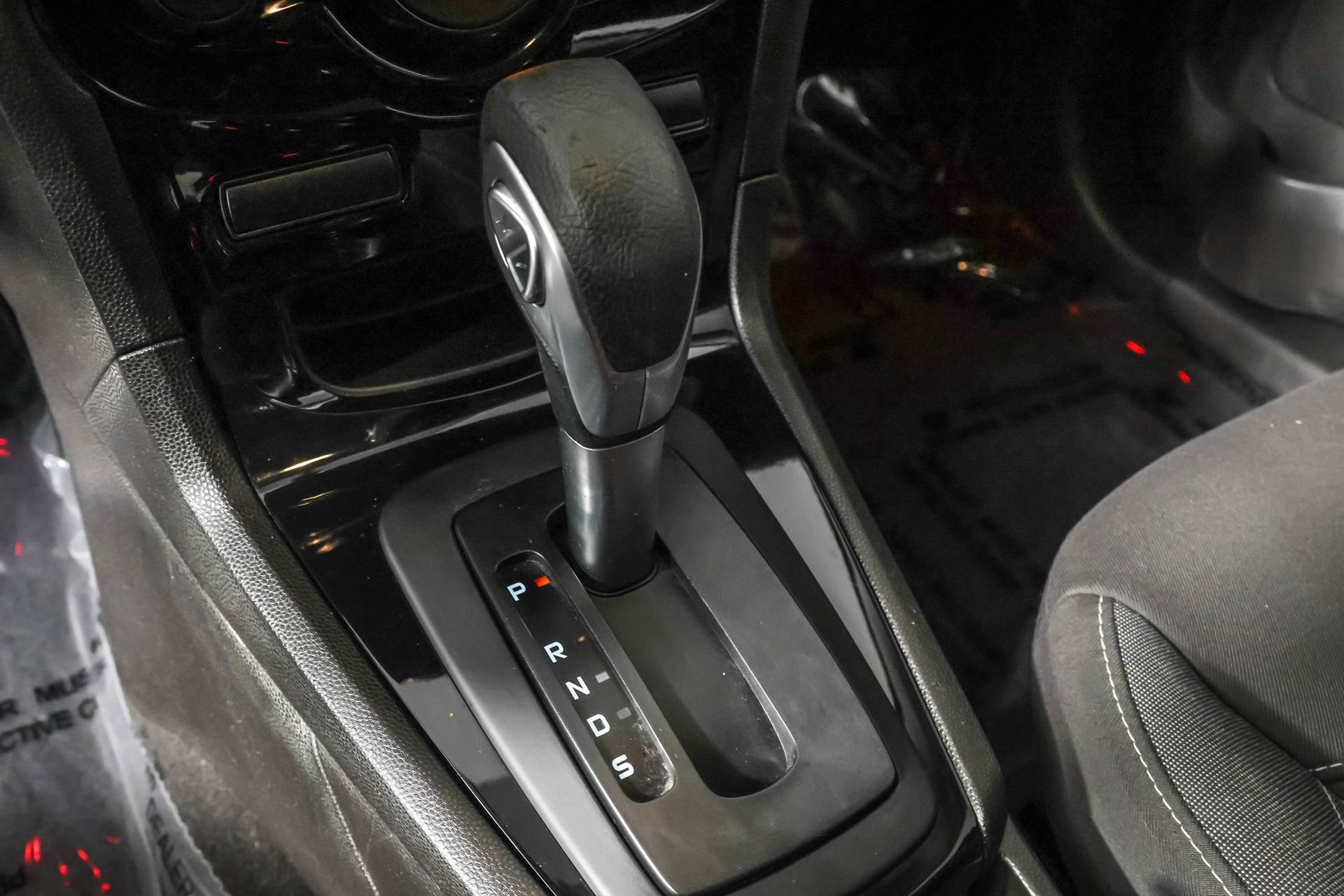 Used 2014 Ford Fiesta SE w/ Equipment Group 201A image 30