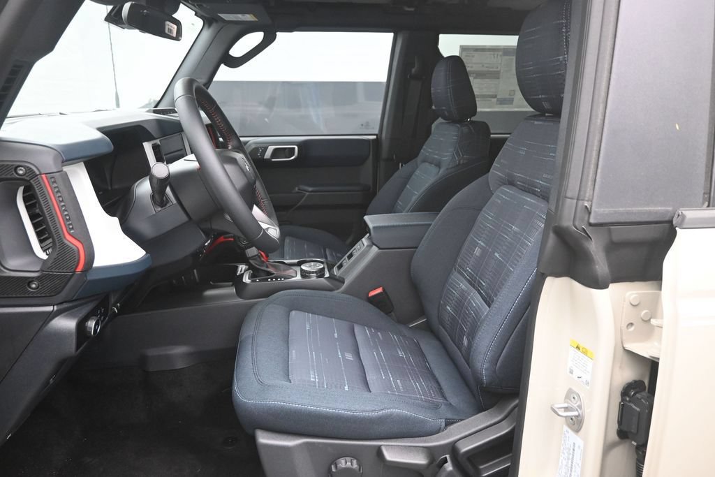 New 2026 Ford Bronco Heritage Edition AWD/4WD image 18