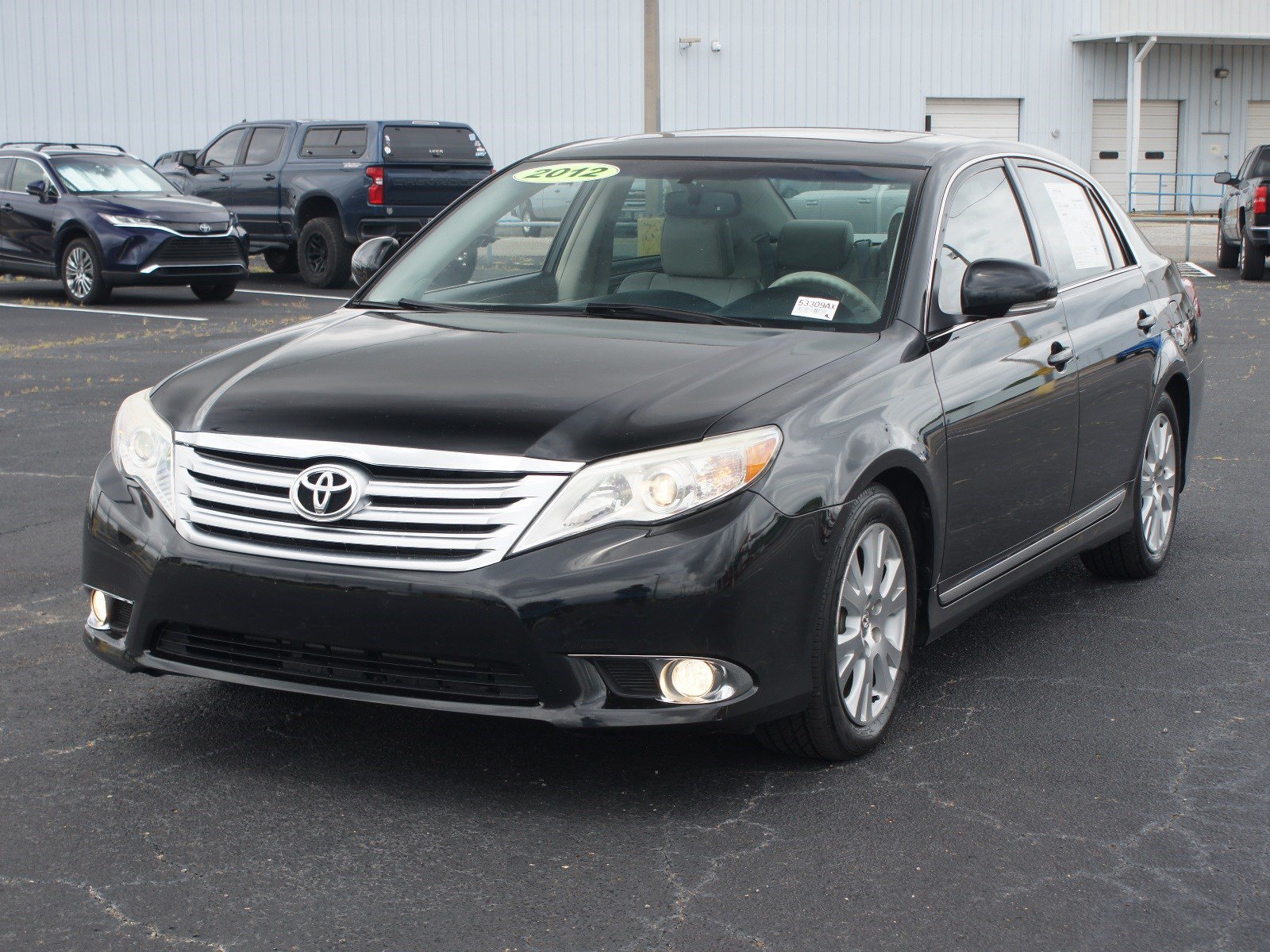 Used 2012 Toyota Avalon FWD image 2