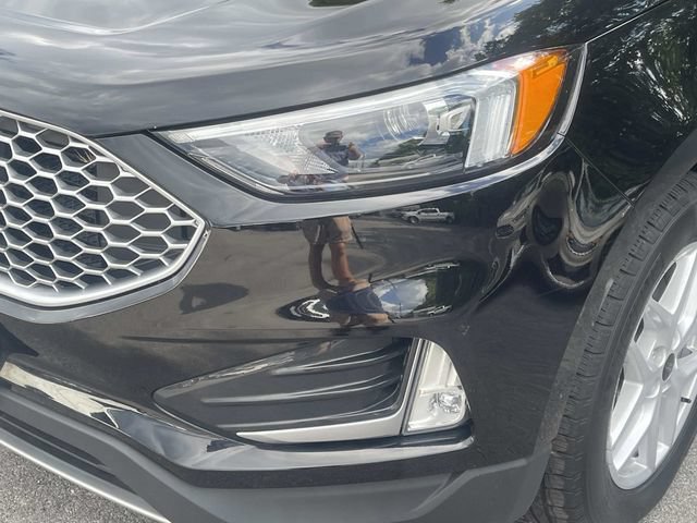 Used 2024 Ford Edge SEL w/ Convenience Package AWD/4WD image 11
