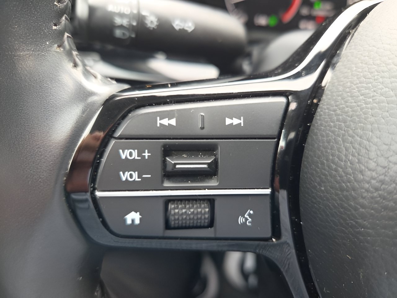 Used 2023 Honda CR-V EX-L image 22