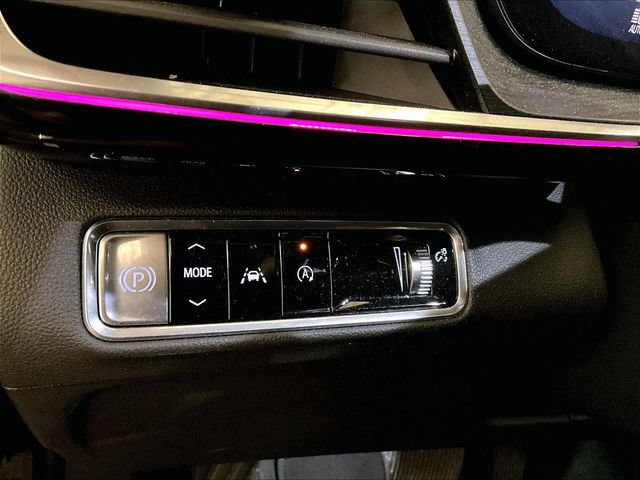 Used 2024 Buick Envision Preferred AWD/4WD image 30