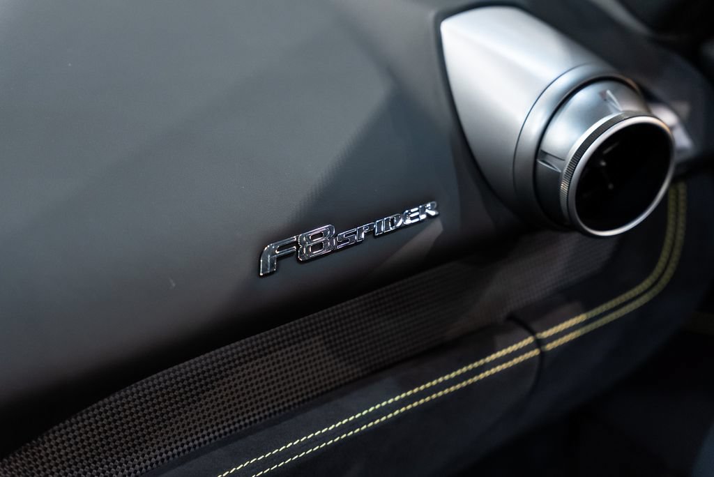 Certified 2021 Ferrari F8 Tributo RWD image 40