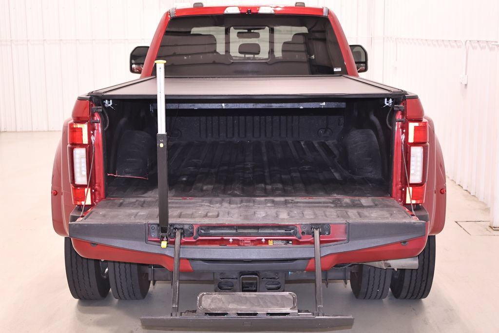 Certified 2020 Ford F450 Platinum w/ FX4 Off-Road Package AWD/4WD image 44