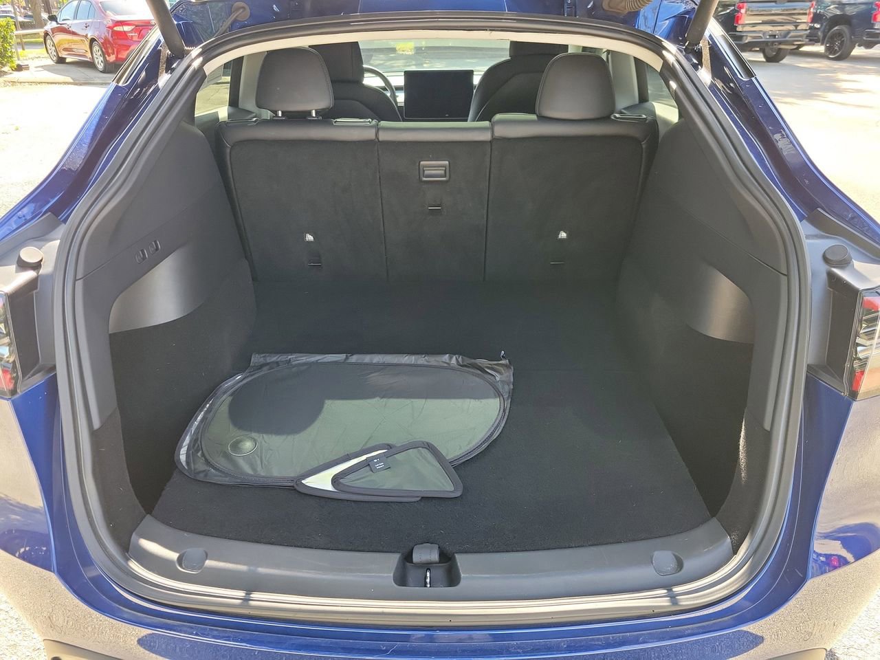 Used 2021 Tesla Model Y Long Range AWD/4WD image 7