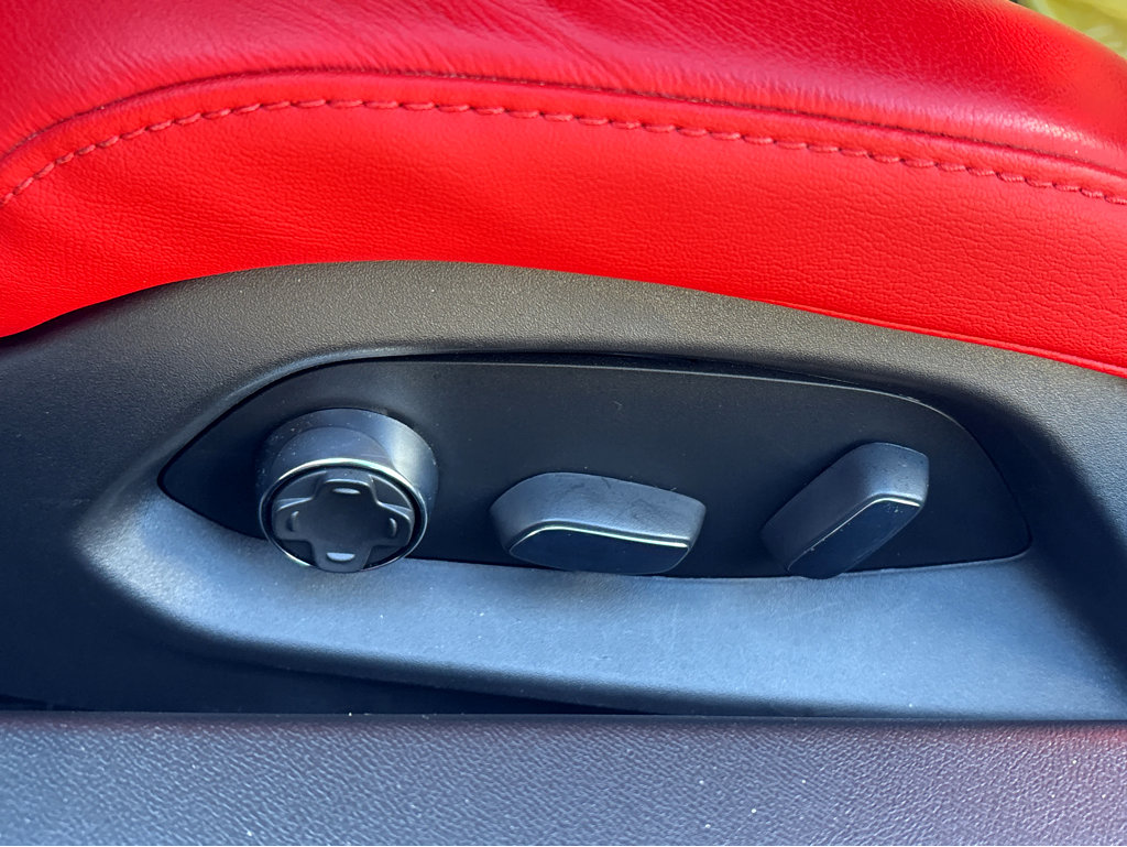 Used 2021 Chevrolet Corvette Stingray Preferred Cpe w/ Z51 Performance Package image 25