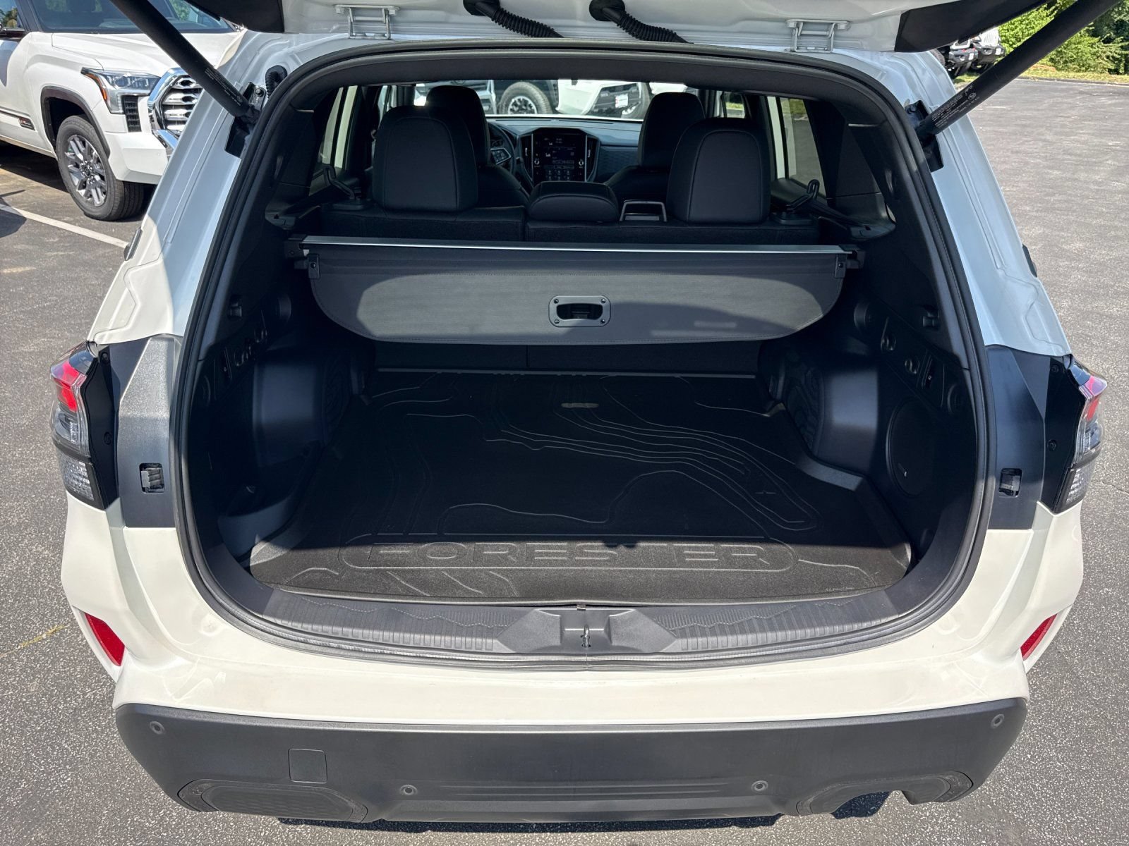 Used 2026 Subaru Forester Limited AWD/4WD image 24