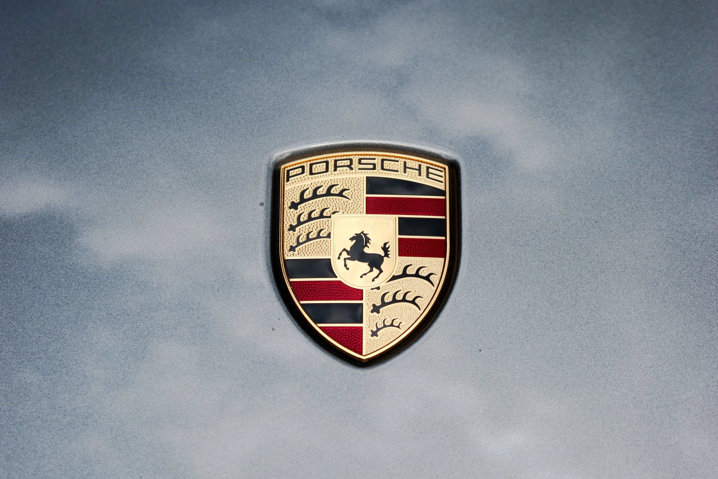 Used 2016 Porsche Cayenne w/ Premium Package AWD/4WD image 8