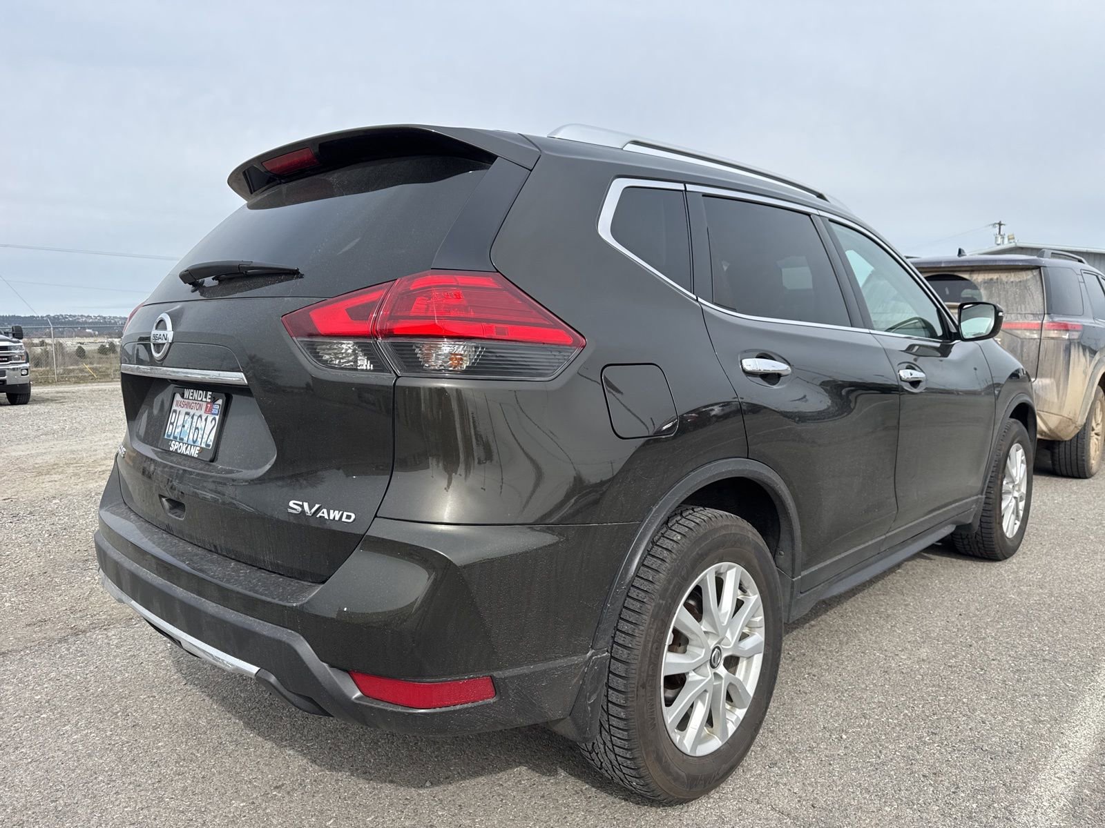 Used 2017 Nissan Rogue SV image 5