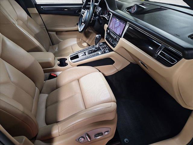 Used 2021 Porsche Macan S AWD/4WD image 22