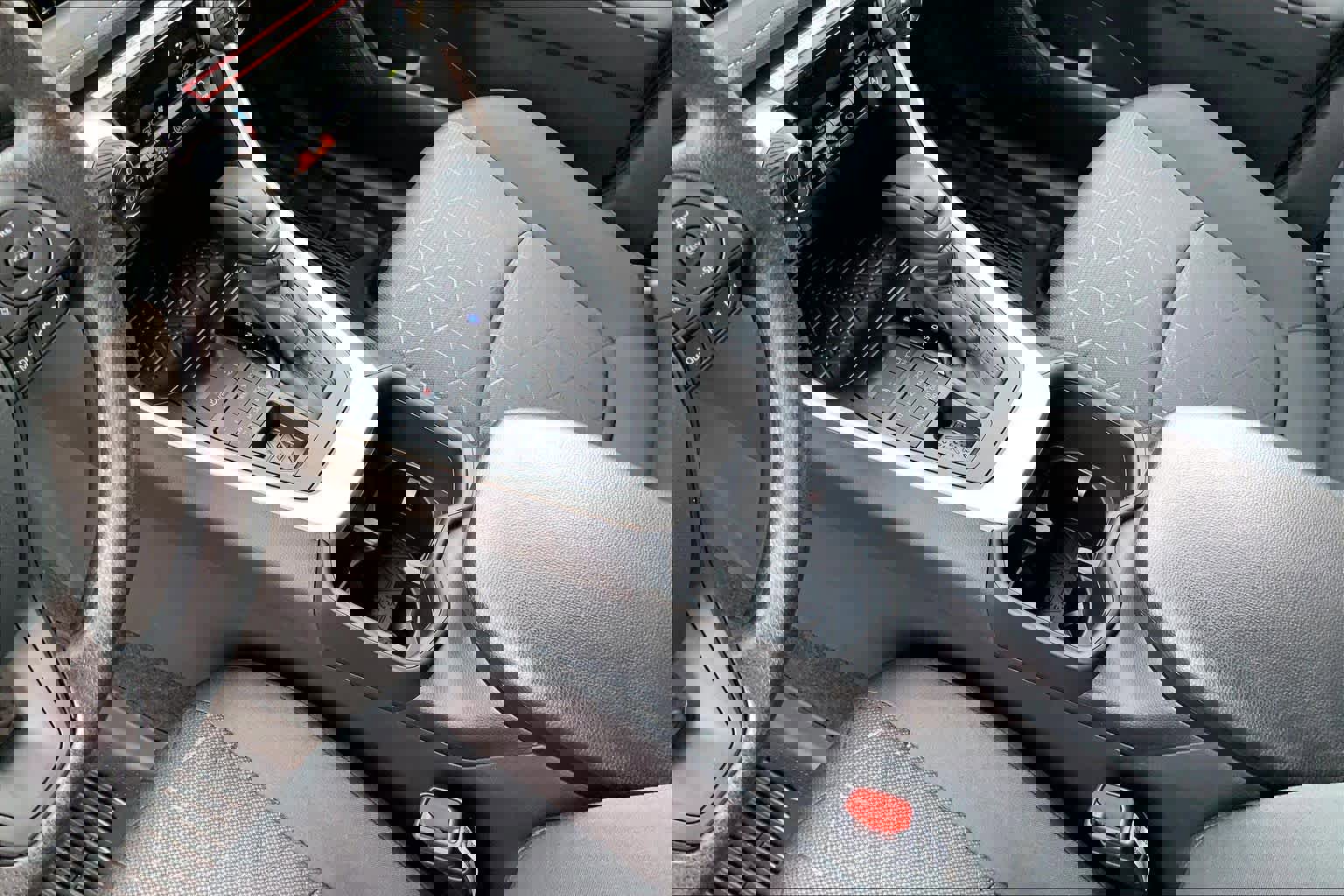 New 2025 Toyota RAV4 XLE image 7