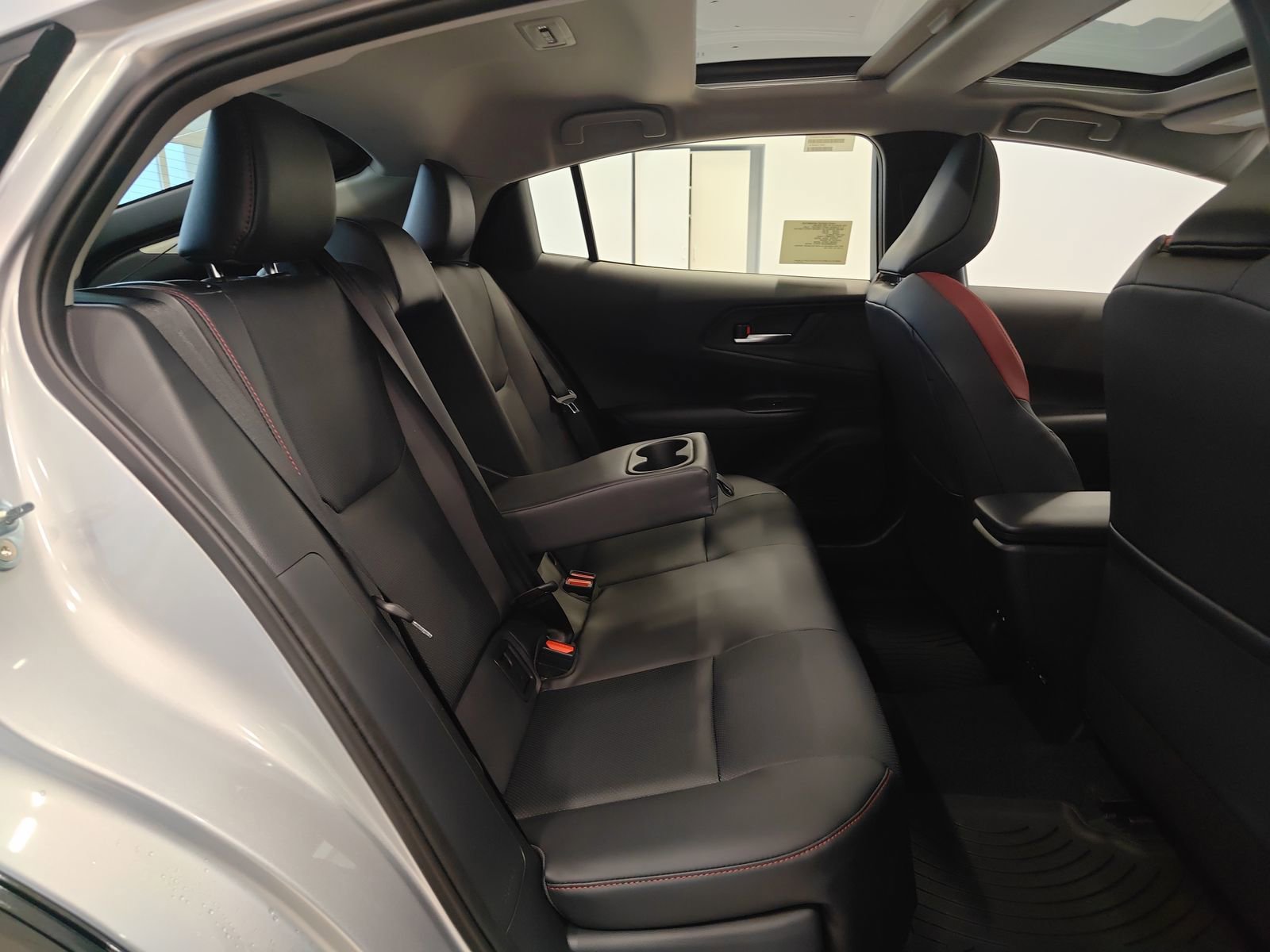 New 2026 Toyota Prius Plug-In Hybrid w/ Limited Premium Package FWD image 18