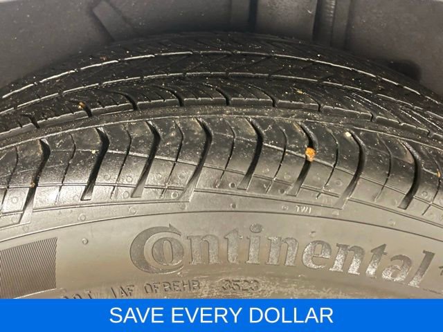 Used 2024 Buick Encore GX Avenir w/ Avenir Convenience Package image 26