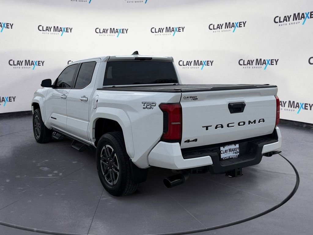 Used 2024 Toyota Tacoma TRD Sport image 3