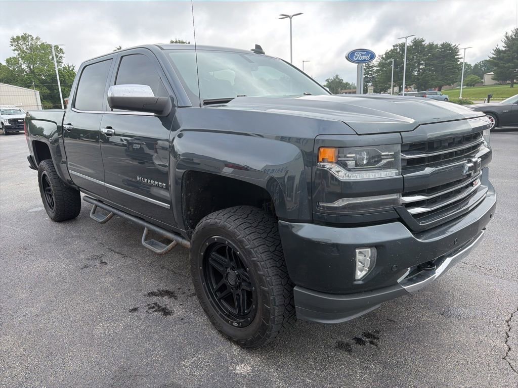 Used 2018 Chevrolet Silverado 1500 LTZ Z71 w/ LTZ Plus Package AWD/4WD image 5