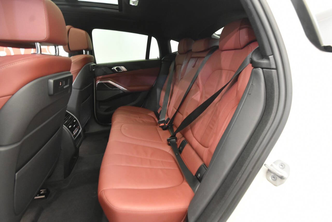 Used 2021 BMW X6 M50i w/ Premium Package image 14