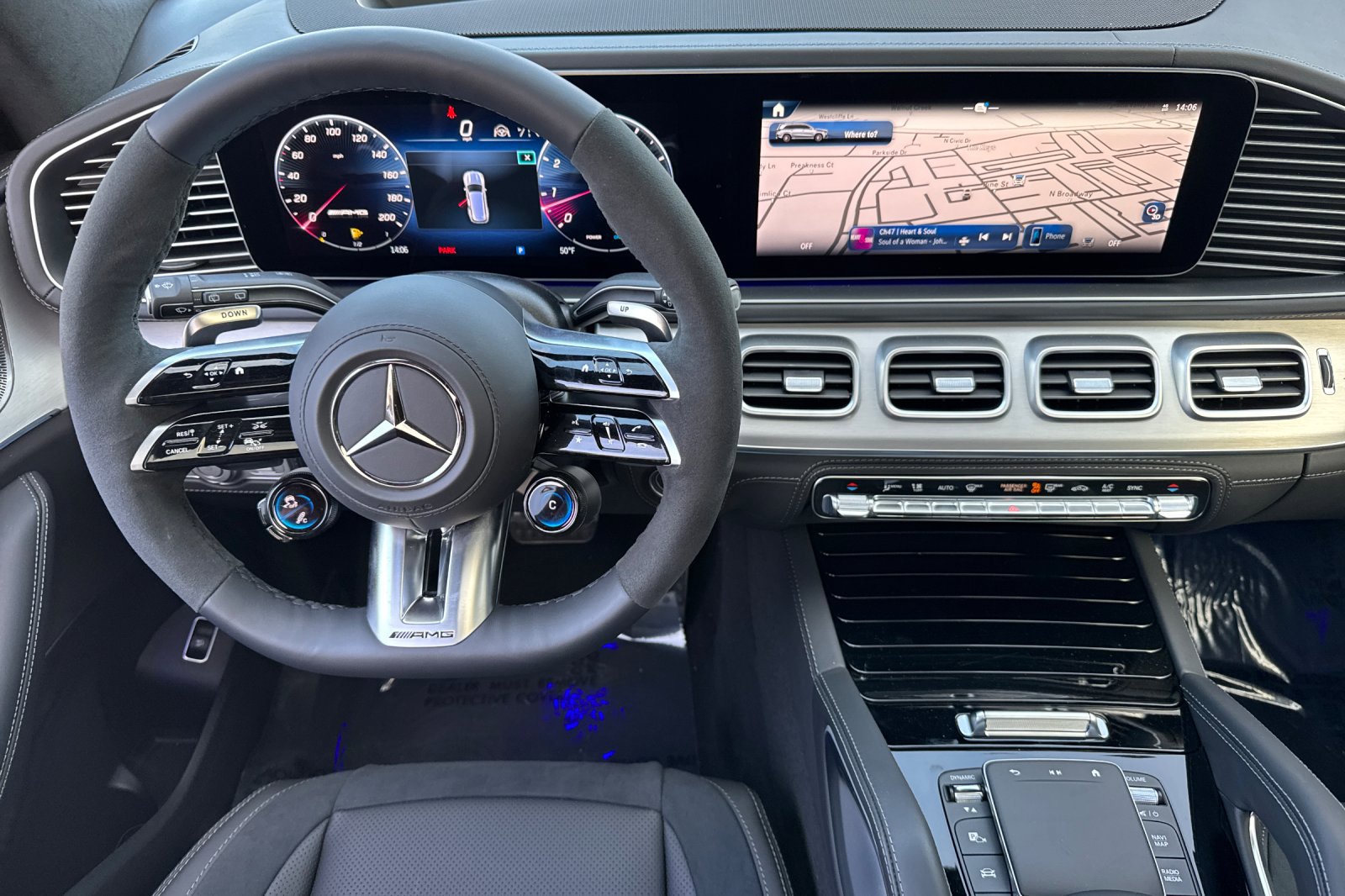 New 2025 Mercedes-Benz GLS 63 AMG 4MATIC image 16