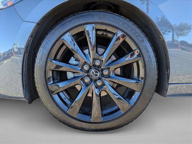 Used 2022 MAZDA MAZDA3 s image 24
