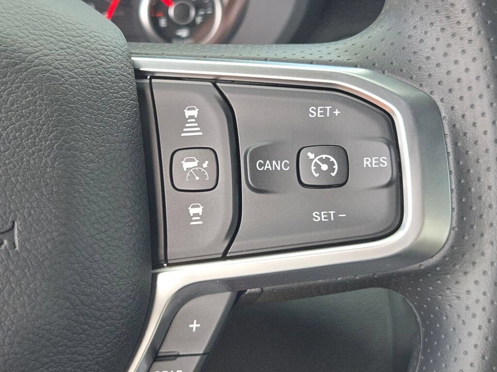 New 2026 RAM 5500 Tradesman AWD/4WD image 25