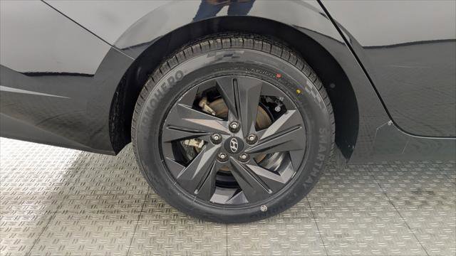 Used 2021 Hyundai Elantra SEL w/ Convenience Package FWD image 27