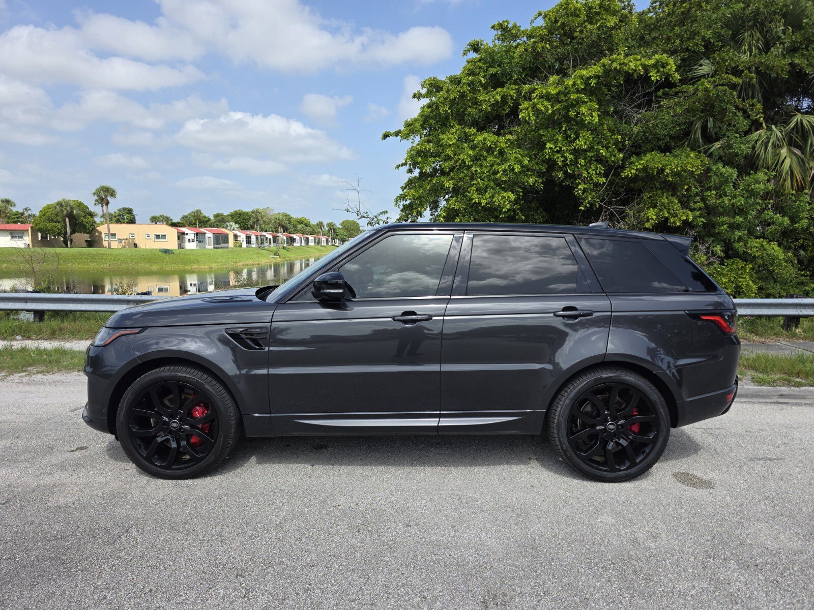 Certified 2022 Land Rover Range Rover Sport HSE Dynamic AWD/4WD image 7